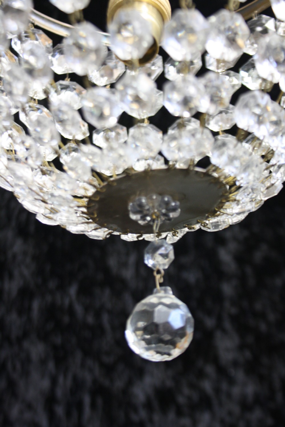 Early 20th century pair of bag chandeliers 26 cm wide View VI