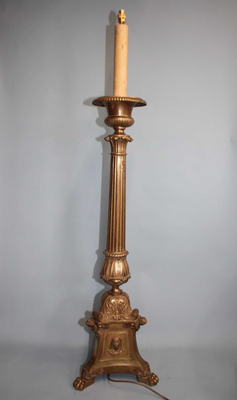 Early 20th century large Dutch style candlestick In brass