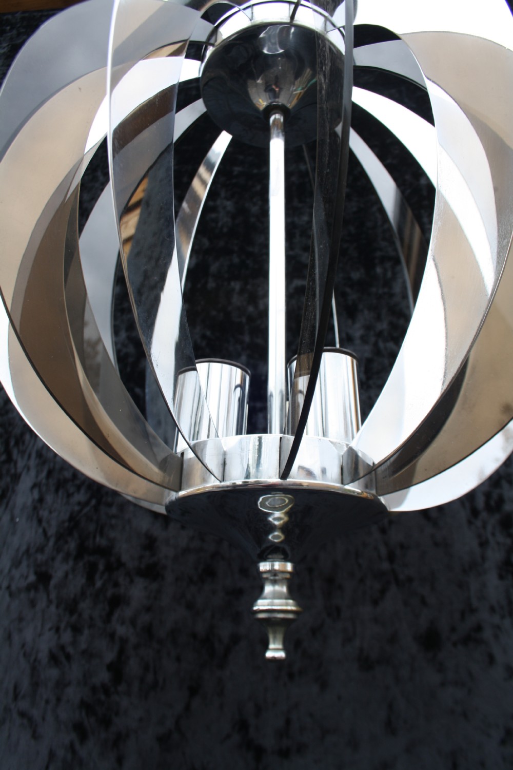 The 20th century Art deco light View VI