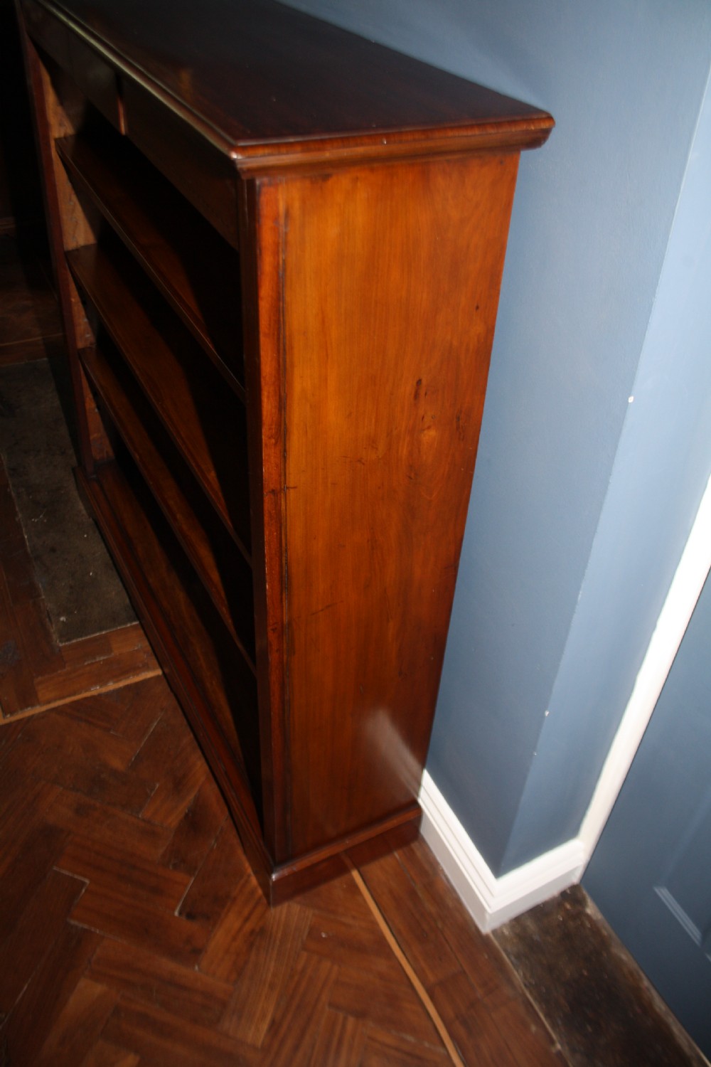 Late 19th century bookcase in mahogany View XII
