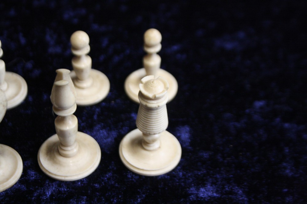 Early 20th century chess set in bone View III