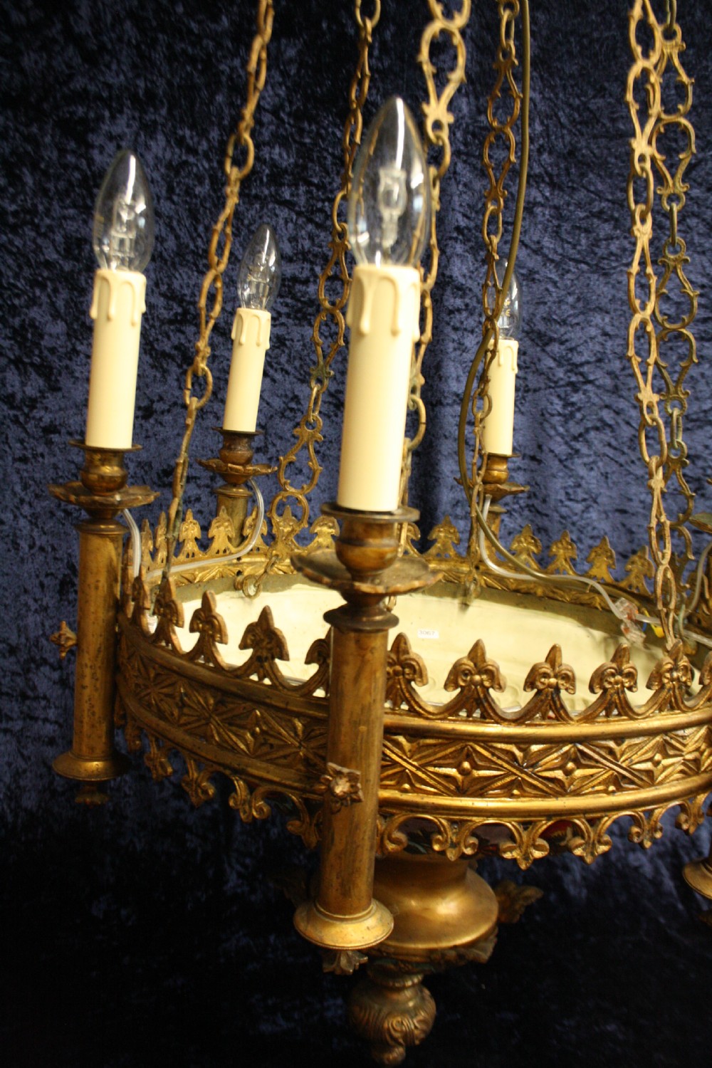 Late 19th century French chandelier with 6 arms in brass View IV