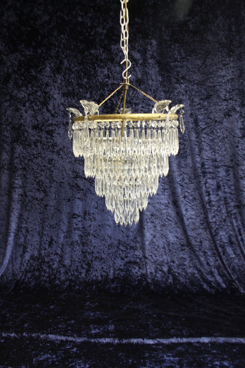Early 20th century Large spike chandelier 