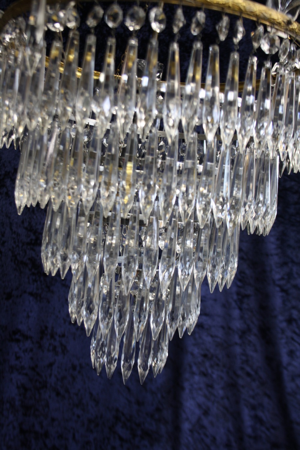 Early 20th century Large spike chandelier  View VII