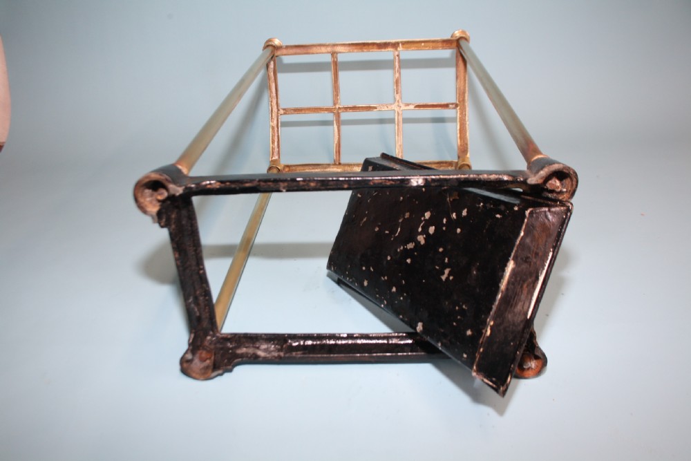 Early 20th century Stick stand View VII