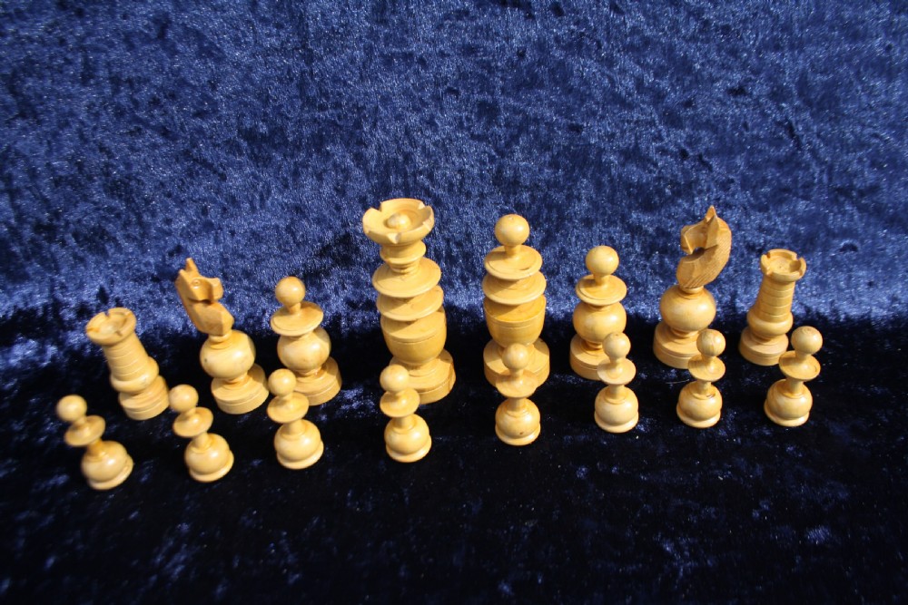 Early 20th century chess set View IX