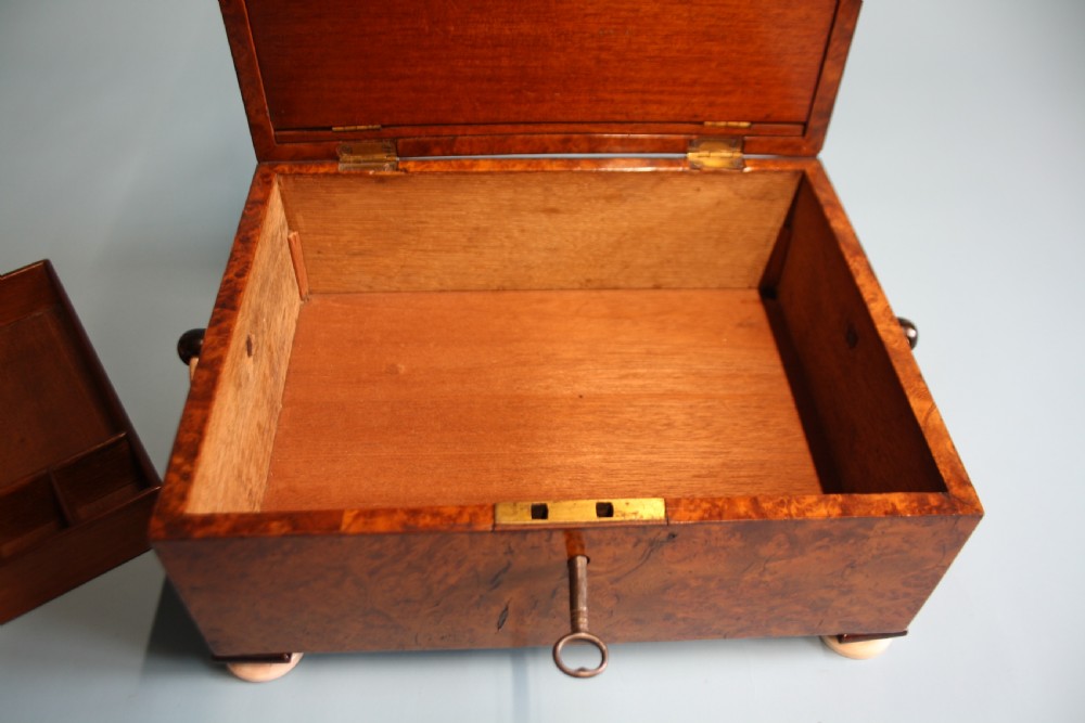 Georgian burr yew Jewellery box with tray and letter compartment View XI