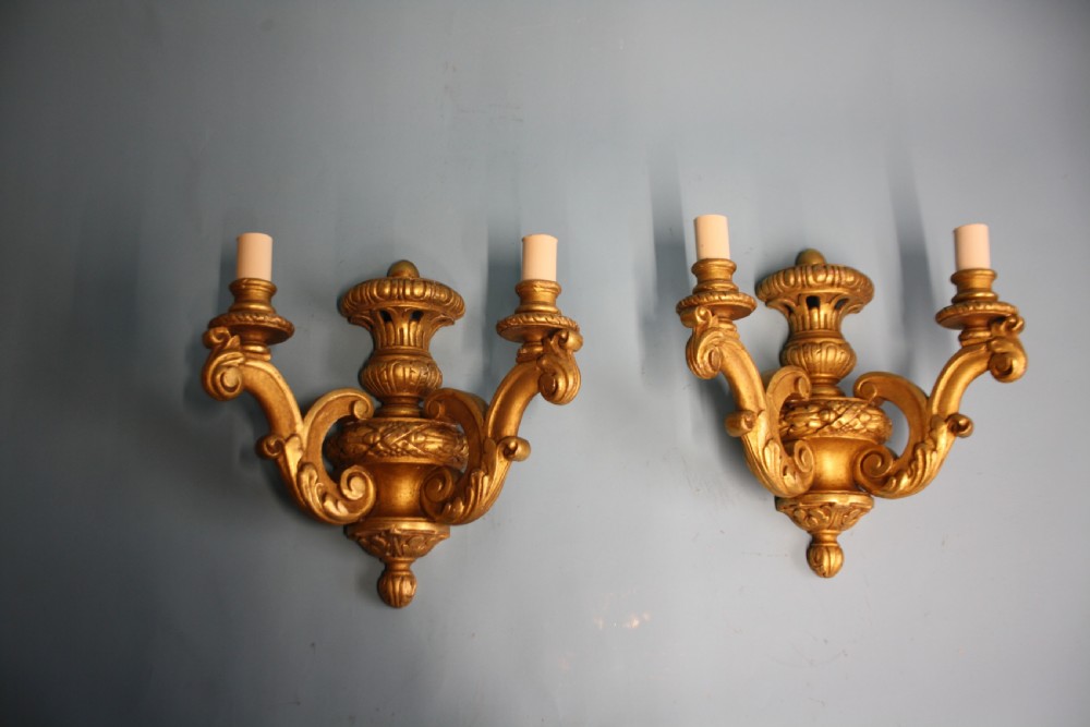 Pair of early 20th century gilt wooden wall lights