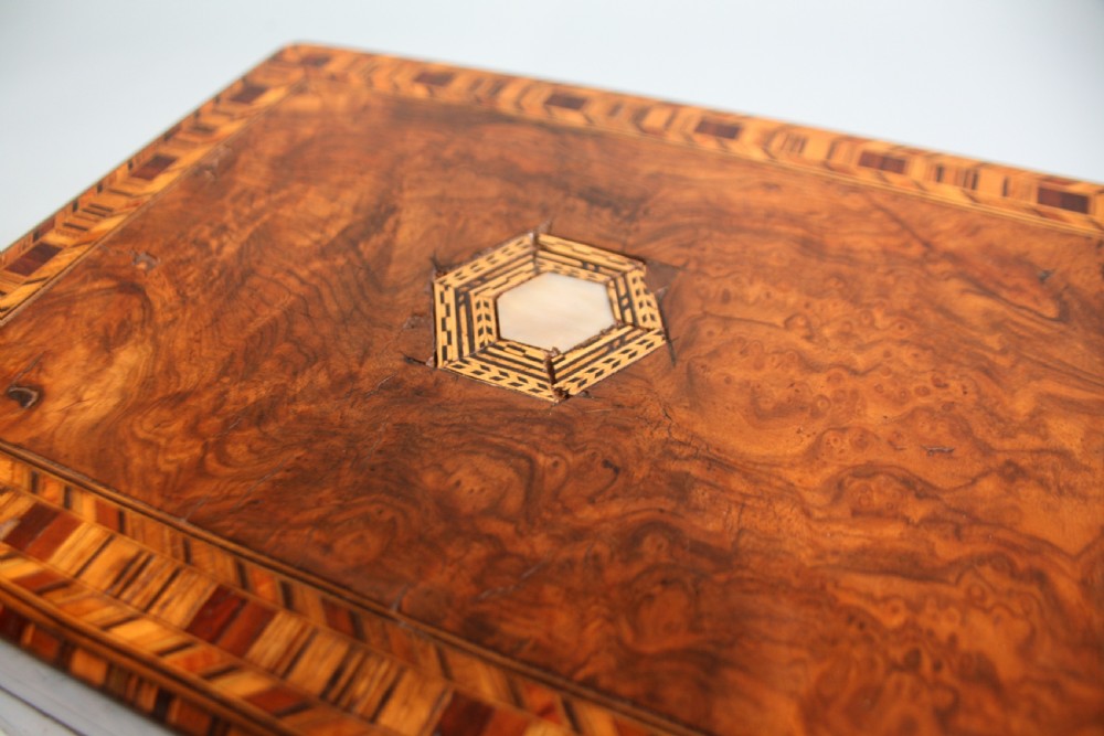 Tunbridge Ware Jewellery box in Walnut View IV