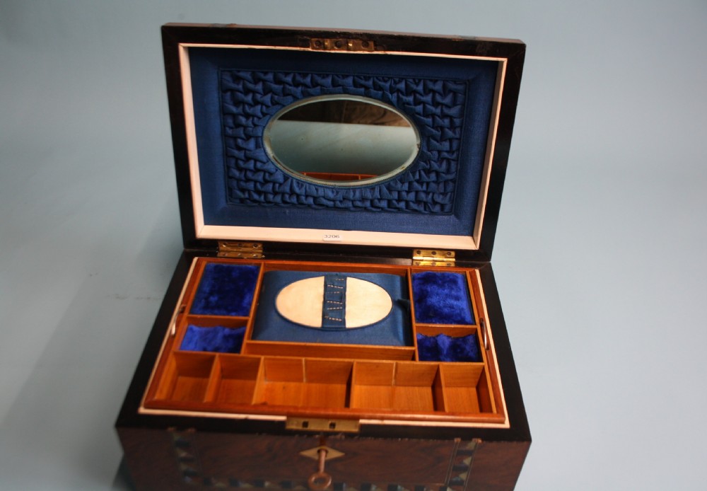 Late 19th century work/Jewellery box with tray to the inside View VII
