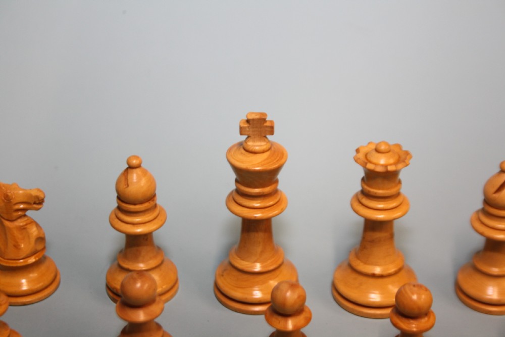 Early 20th century chess set View VII