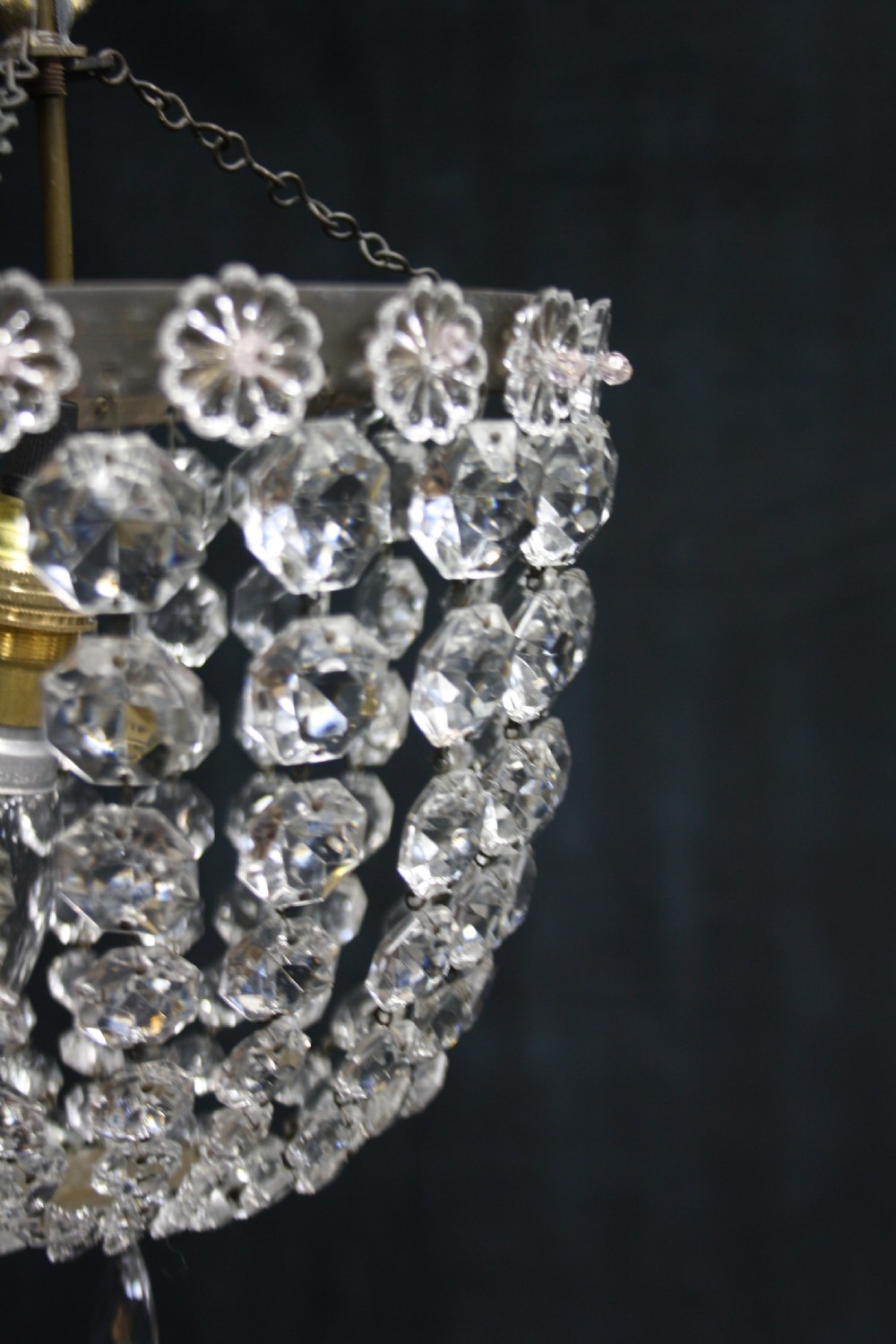 Early 20th century bag chandelier with flower decoration View VI