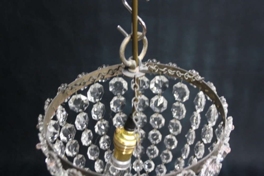 Early 20th century bag chandelier with flower decoration View VII