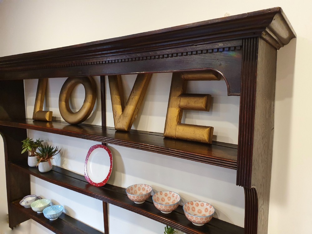 18th-century dresser rack in oak View VIII