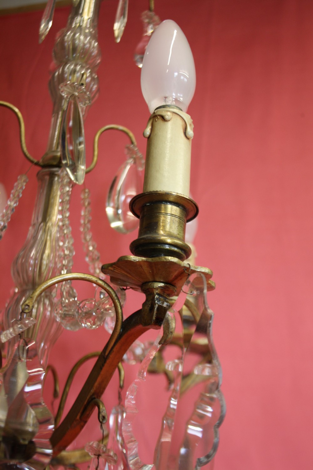 Good quality French chandelier View II