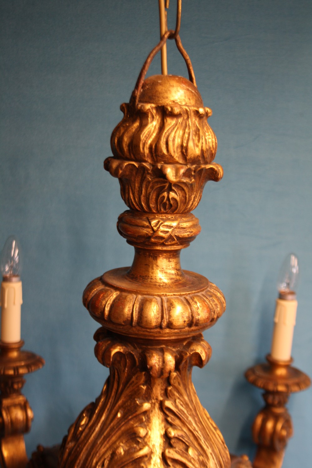 Late 19th-century large gilt wooden carved chandelier View VI