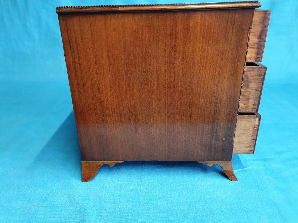Really unusual C1900 miniature chest of drawers View VII