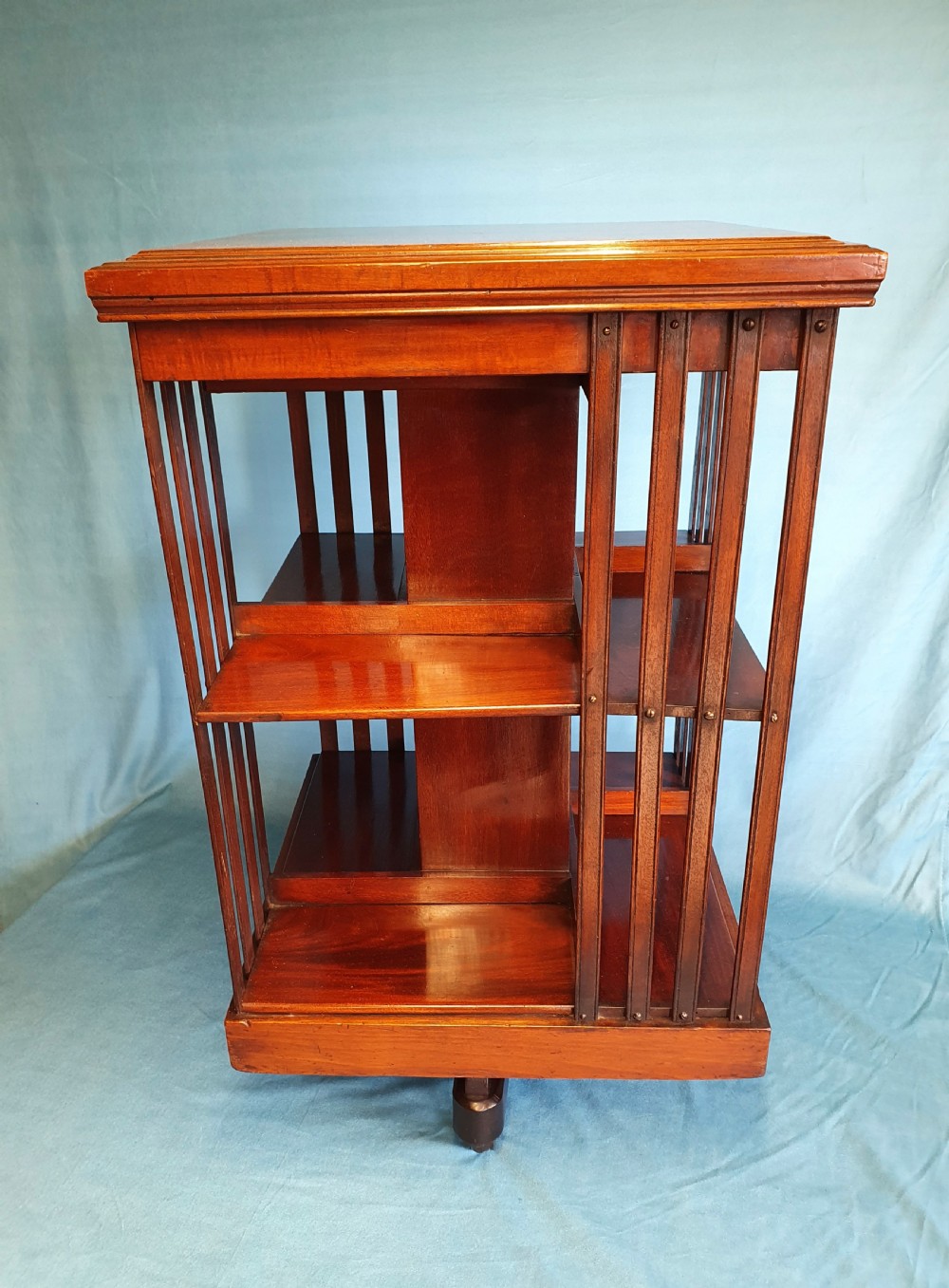 Late 19th century revolving bookcase in mahogany View VII
