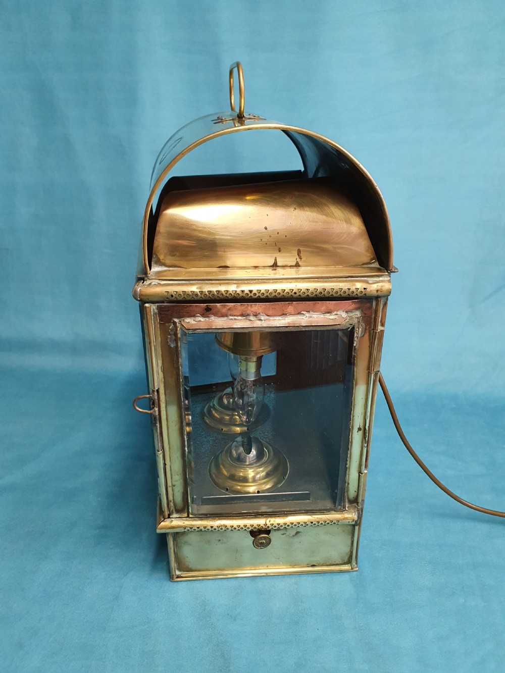 Unusual electric lantern with twin oil burners View V