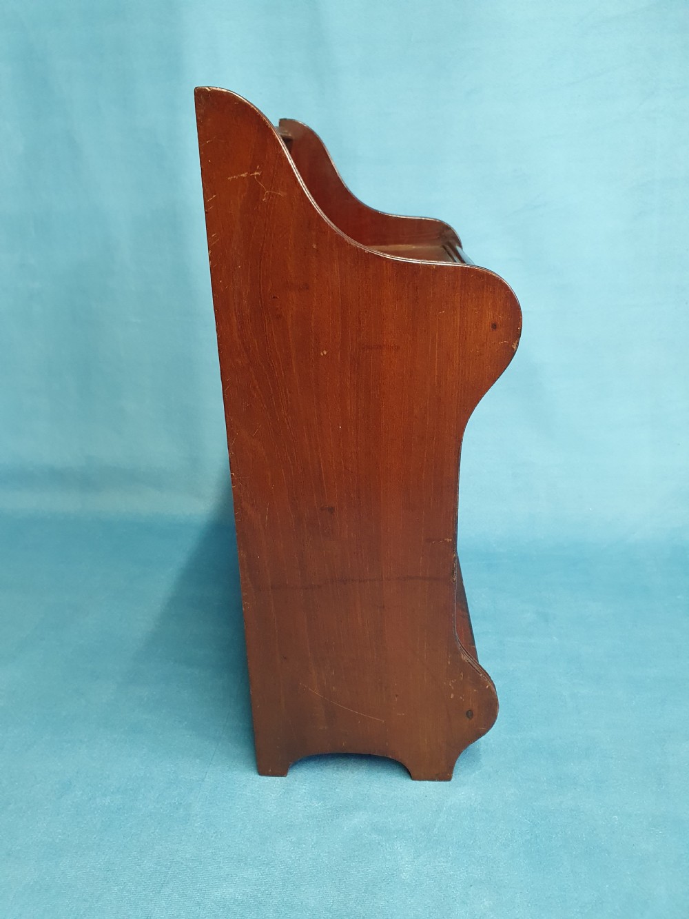 Late 19th century small mahogany shelves View VII
