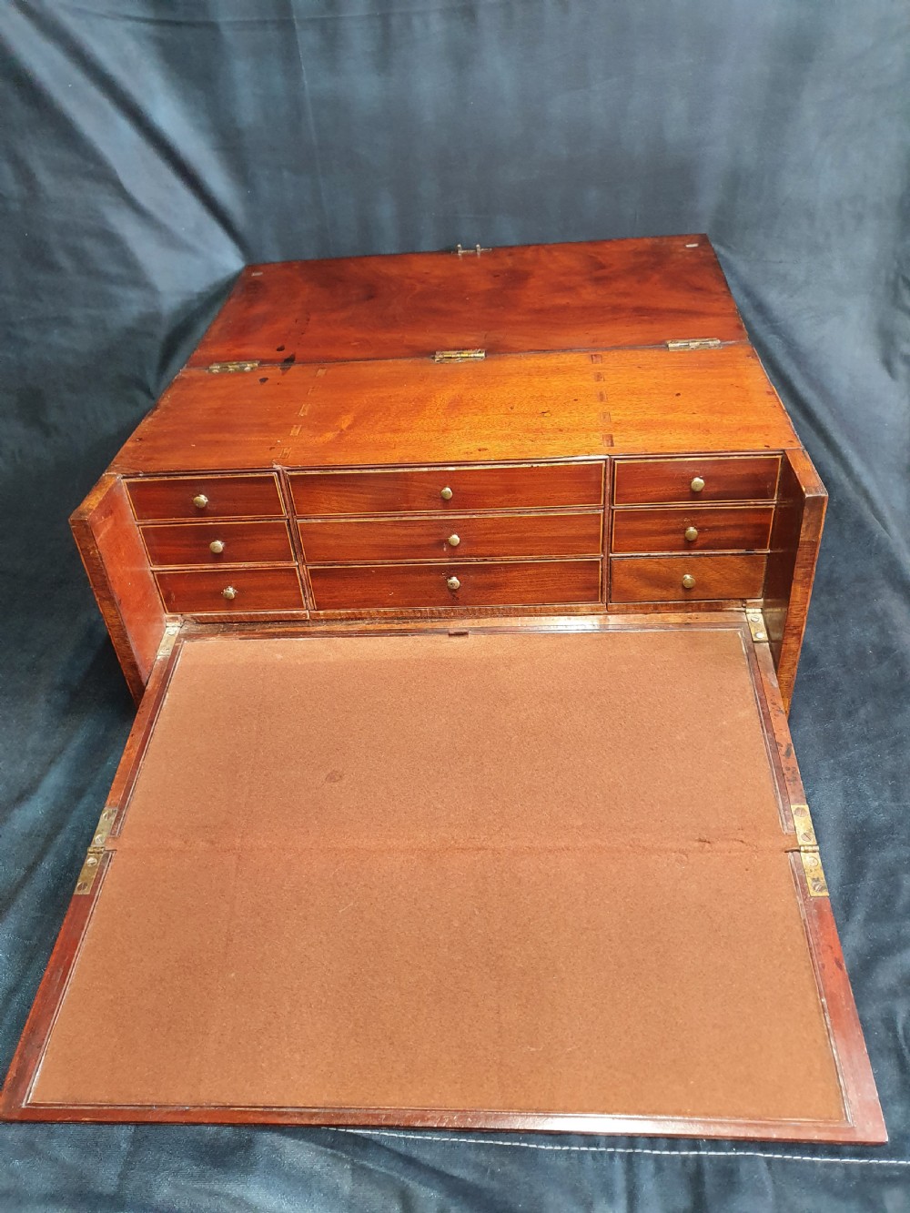 George III writing slope, unusual form and secret drawers View IV