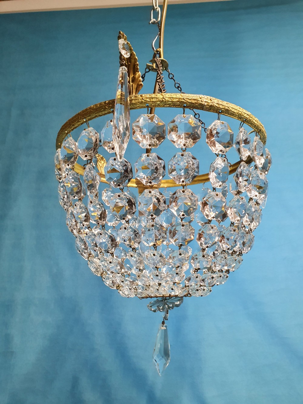 Early 20th century Small bag chandelier with finials to the edge  View V