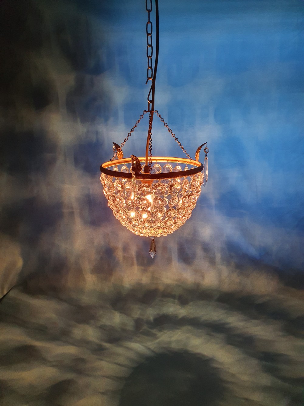 Early 20th century Small bag chandelier with finials to the edge  View VI