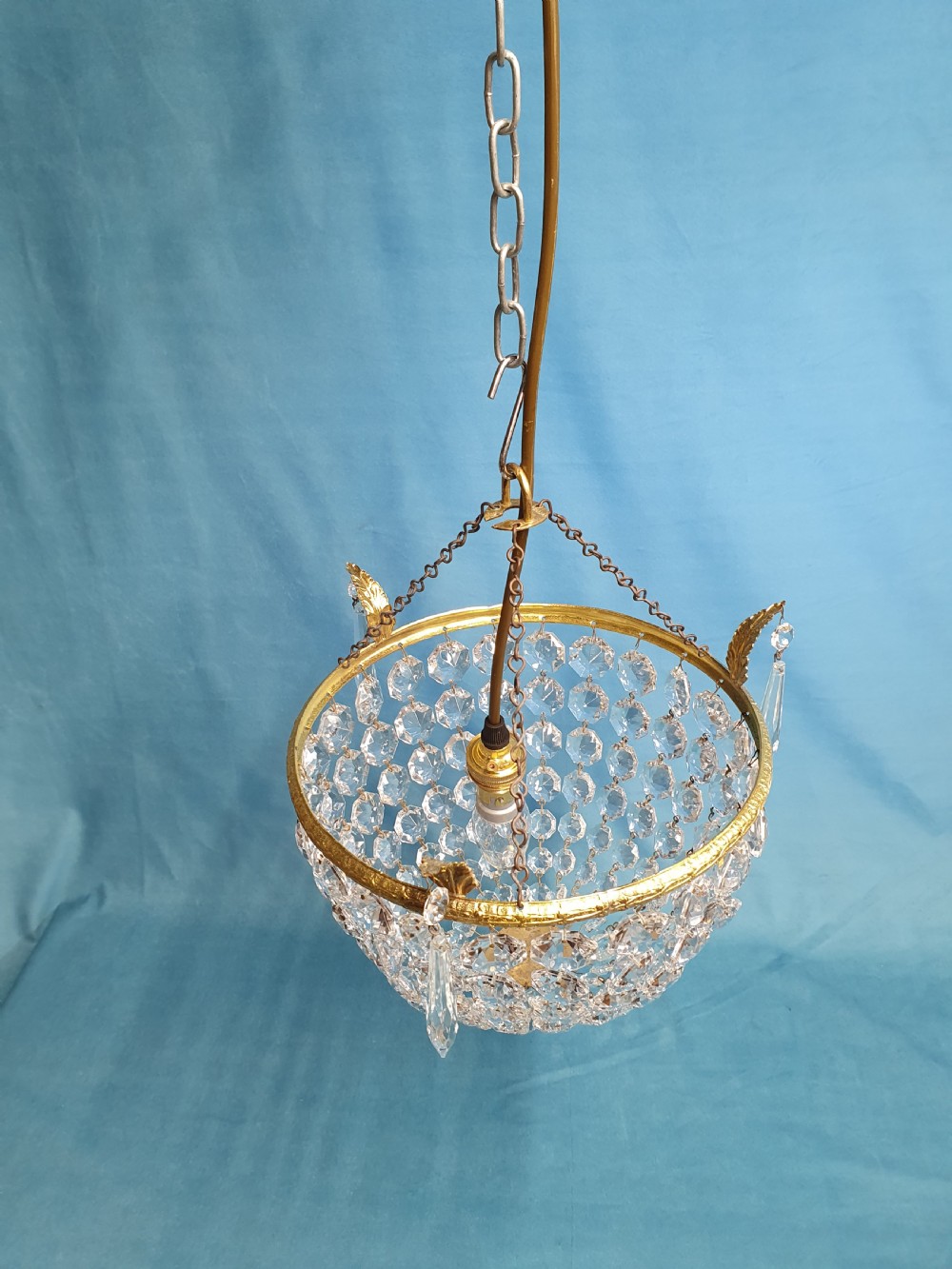 Early 20th century Small bag chandelier with finials to the edge  View VII