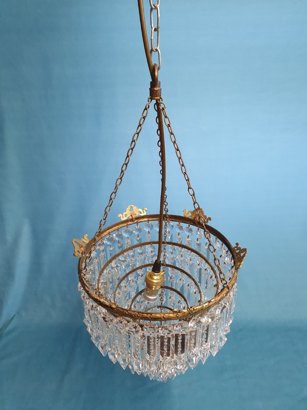 Early 20th century Six tear spike chandelier View IX
