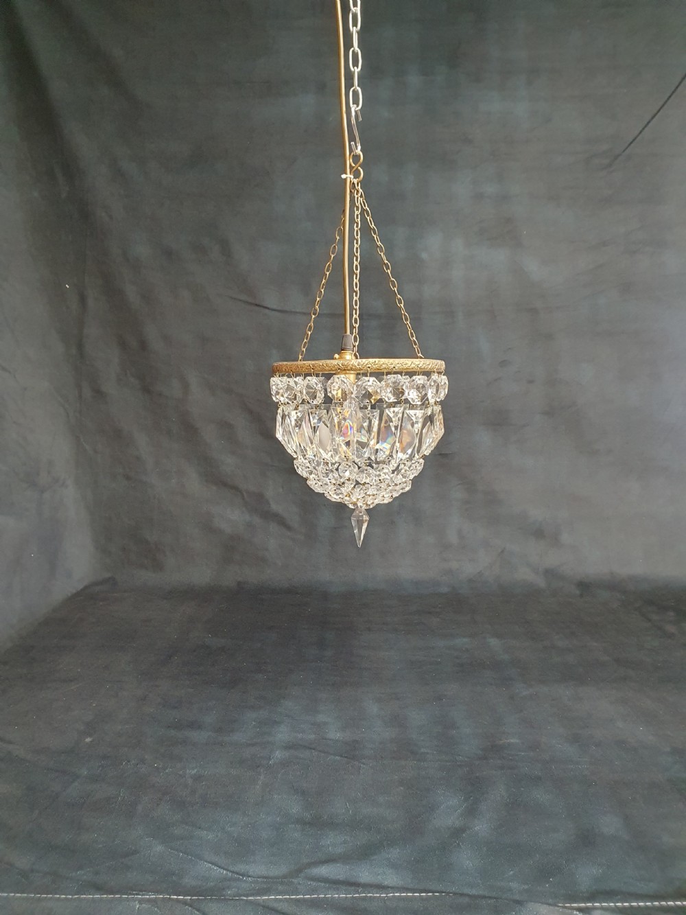 Early 20th century bag chandelier with prisms