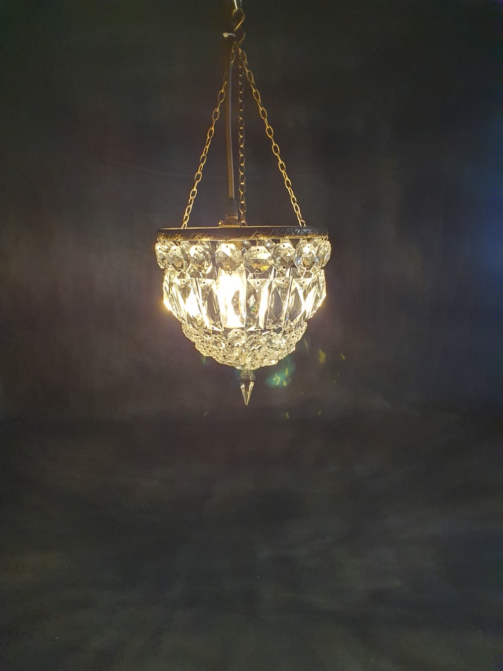 Early 20th century bag chandelier with prisms View IV