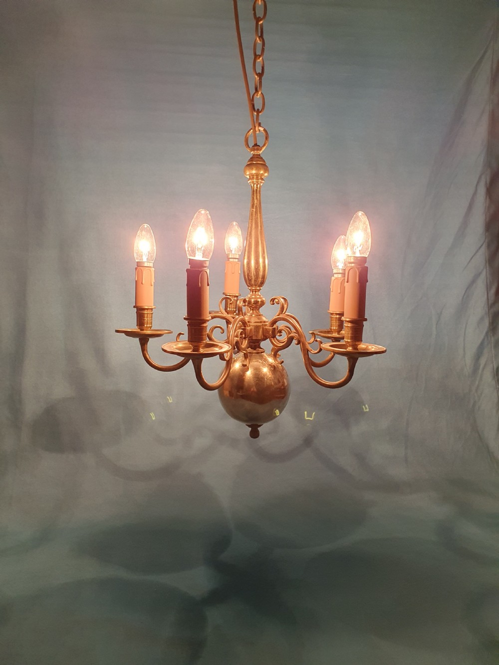 Early 20th century super quality Dutch style chandelier in brass View II