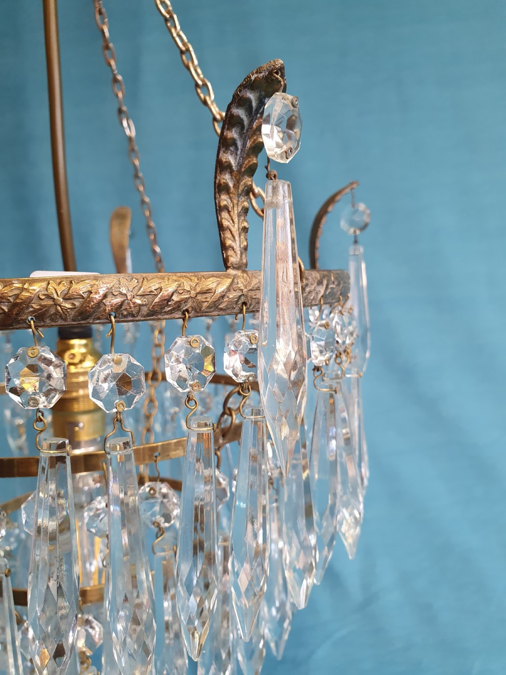 Early 20th century Spike chandelier with finials View V