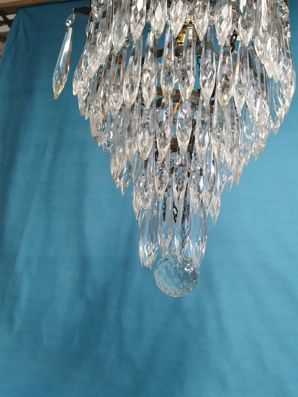 Early 20th century spike chandelier with cherubs View V