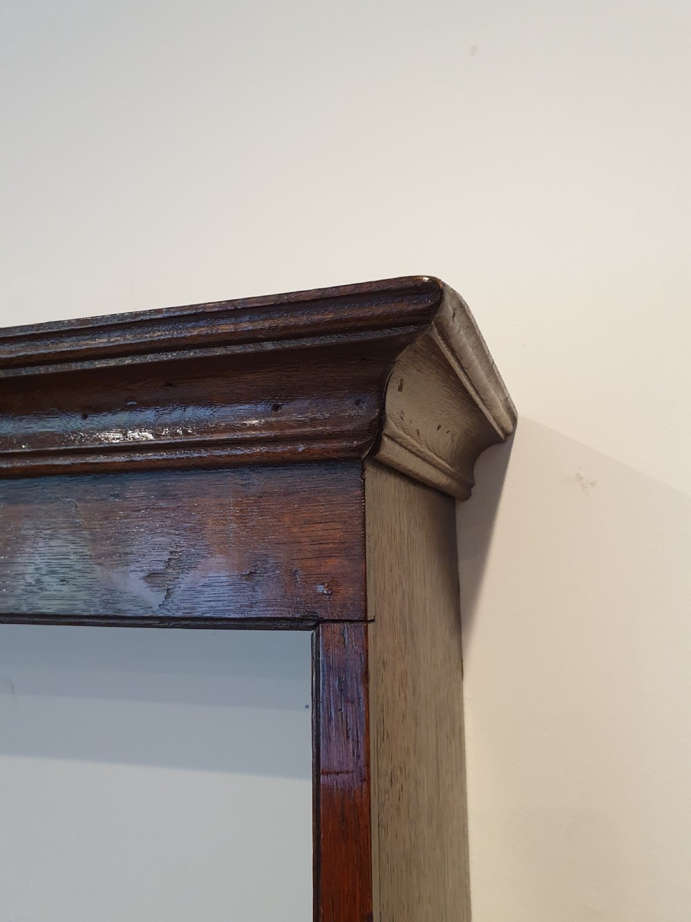 Late 18th century dresser rack View VIII
