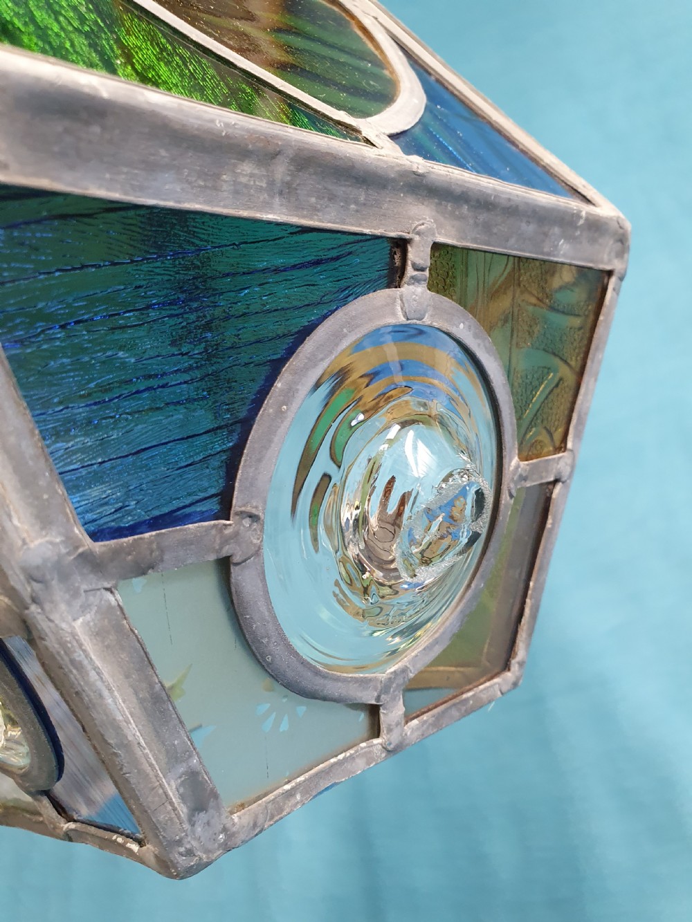 Arts and craft porch light with a heart. View IX