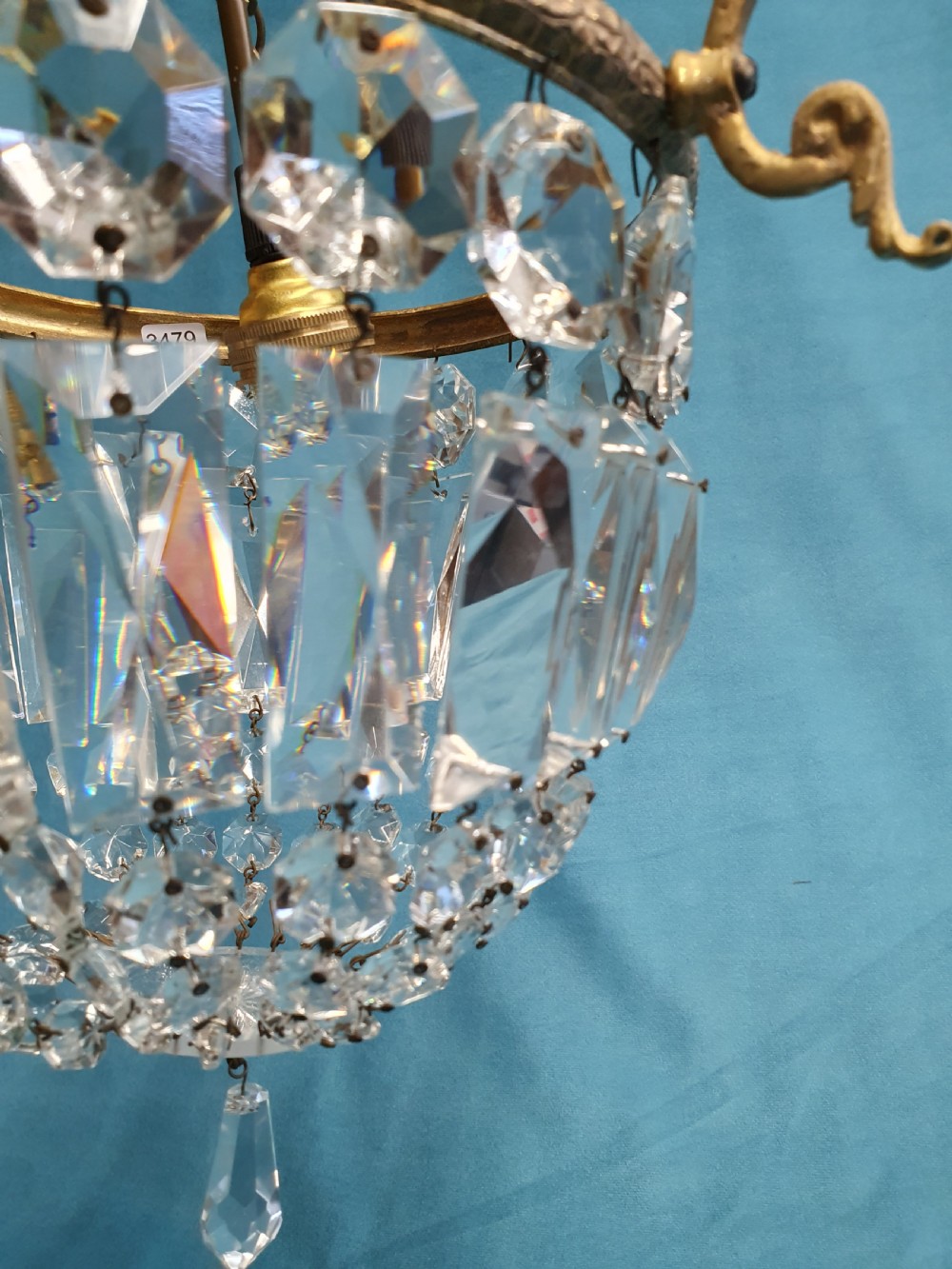Small prism chandelier View VI