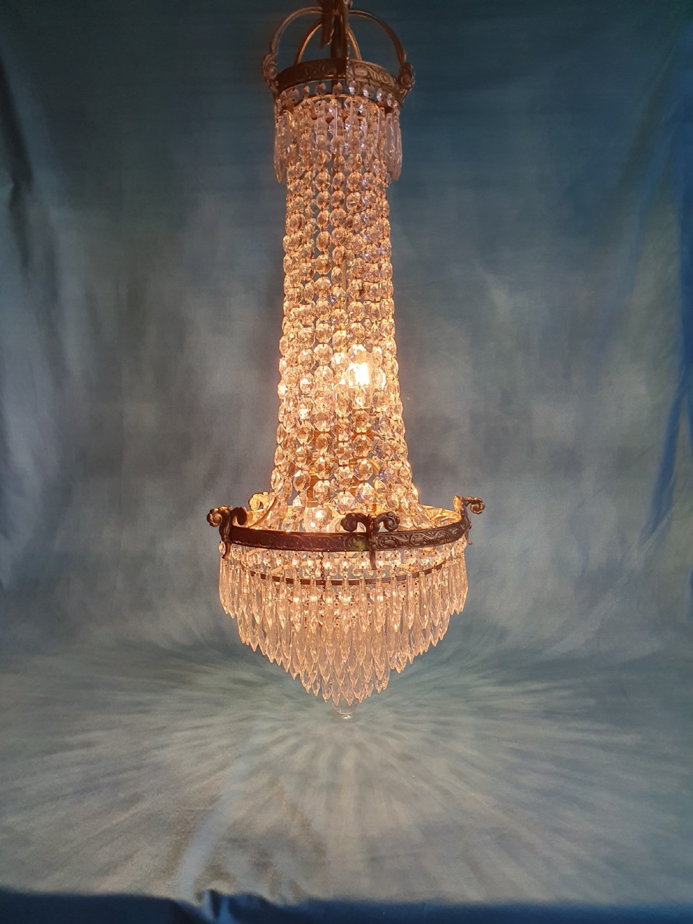 Elegant tall chandelier with six layers of spikes to the bottom View IV