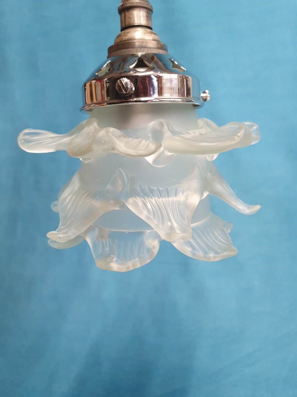 Pair of early 20th century flying cherub lights View IV