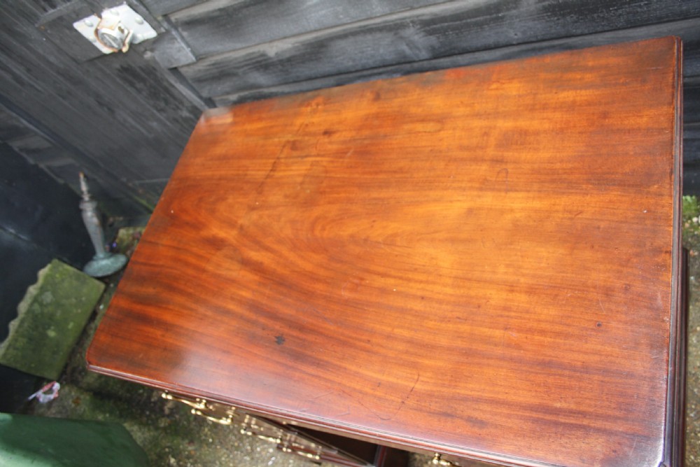 George ll  kneehole desk in mahogany C1750 View X