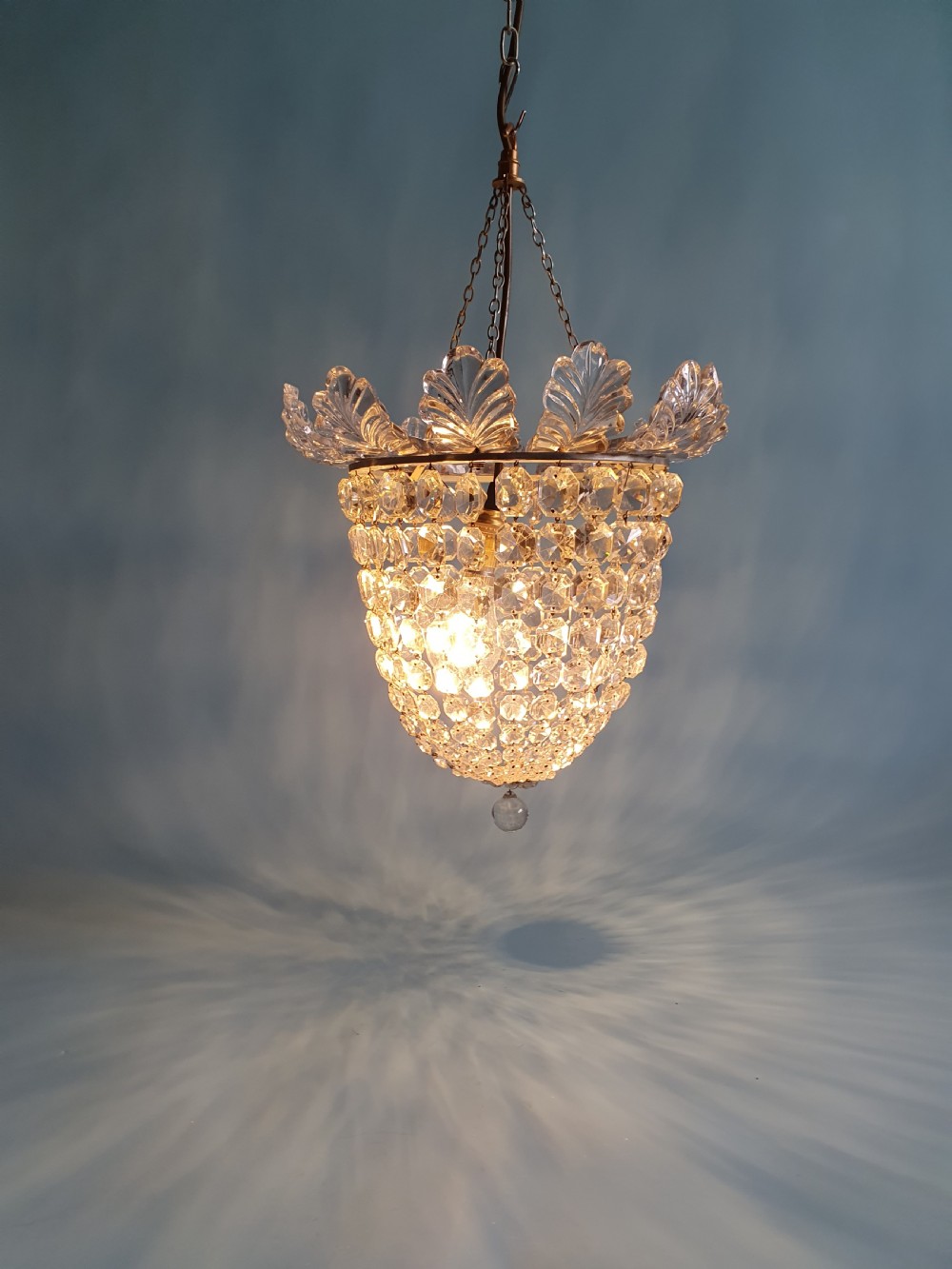 Early 20th century bag chandelier with very large glass leaf decoration 13