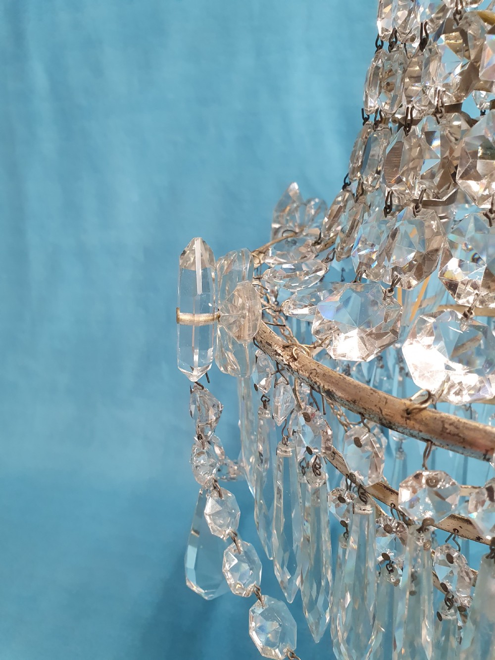 Swag chandelier with glass top swags and spikes 12