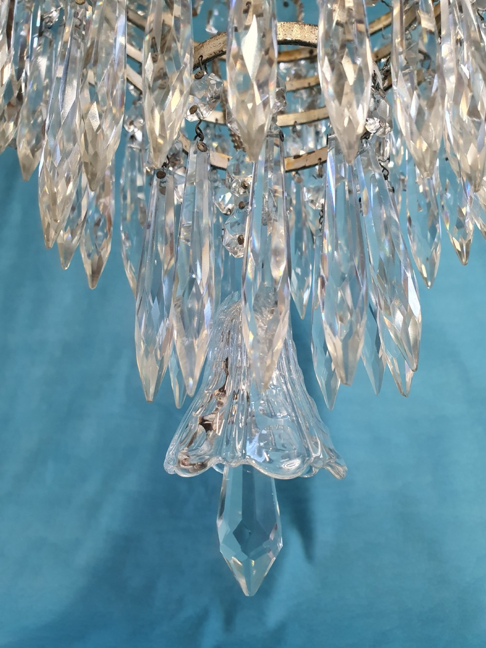 Swag chandelier with glass top swags and spikes 12