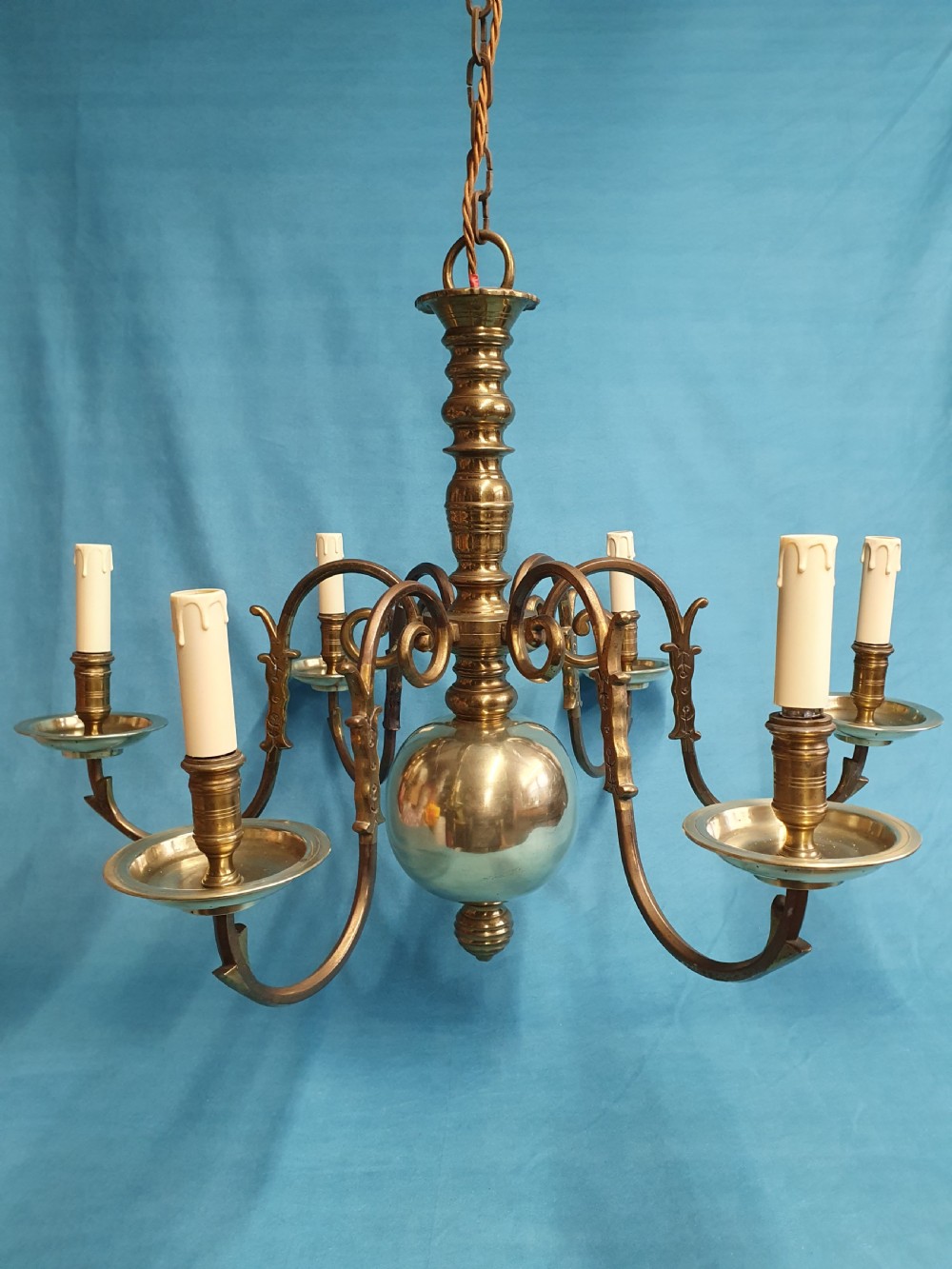 Early 20th century Dutch - Flemish chandelier View VII