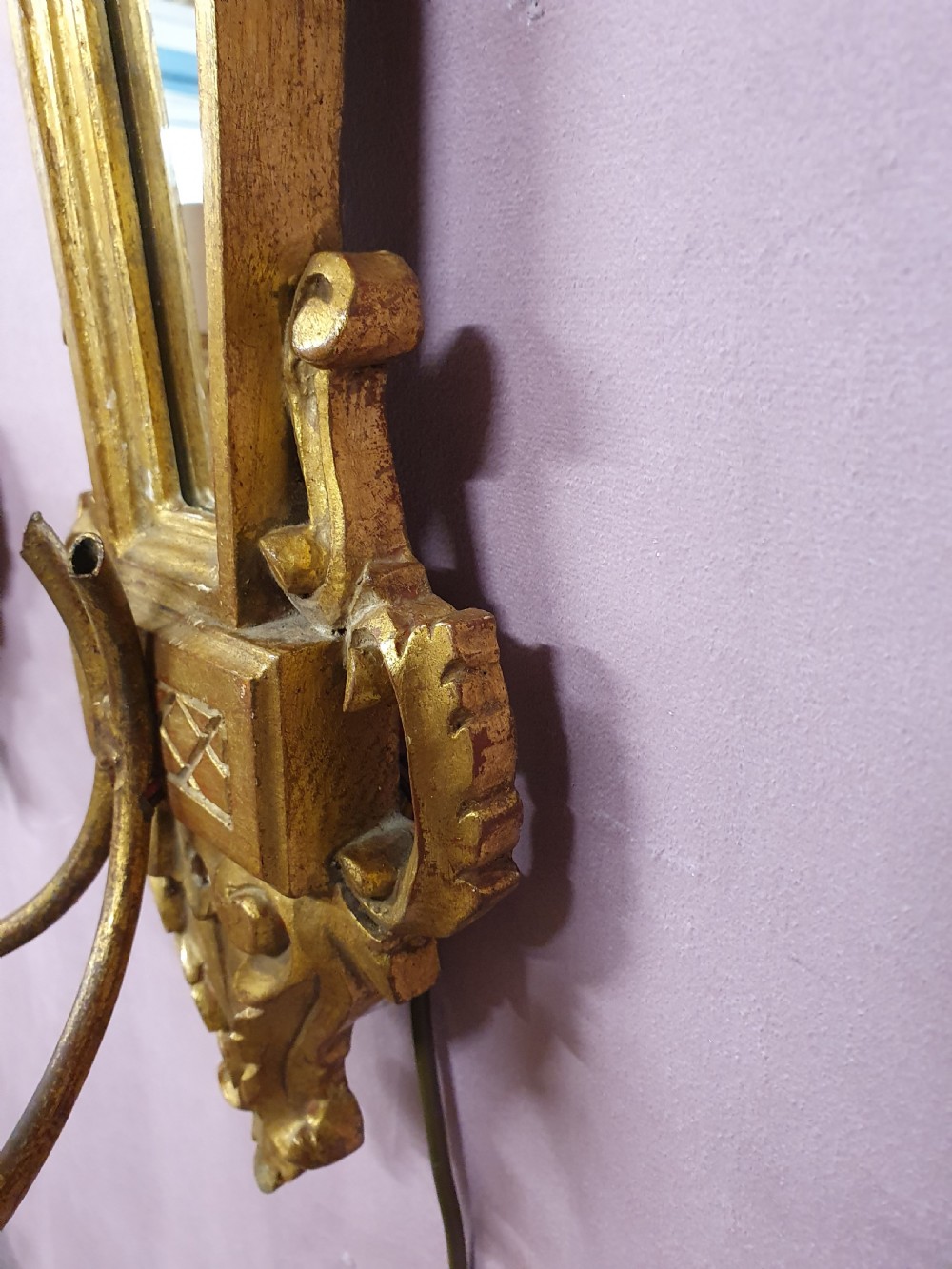 Pair of gilt Italian wall lights with mirror backs View III