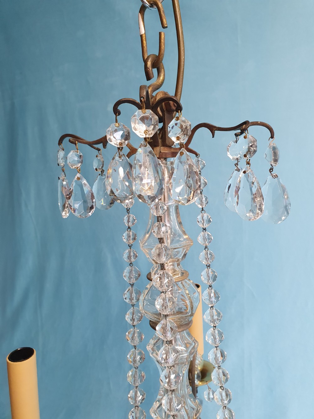 4 arm French chandelier with flat drips View III