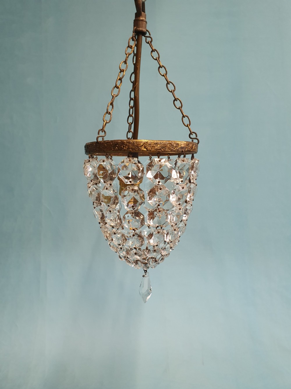Early 20th-century pair of small bag chandeliers 5