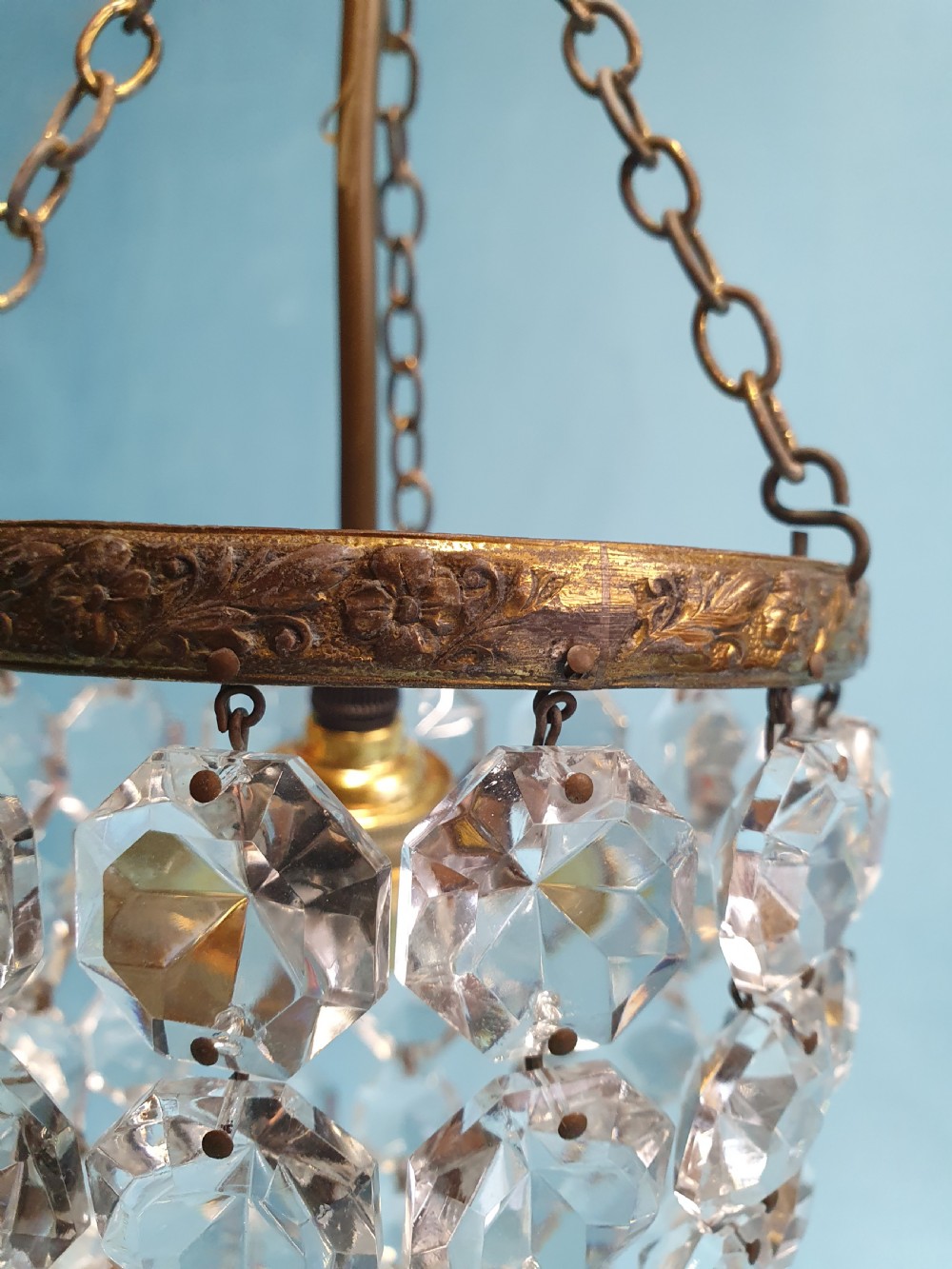 Early 20th-century pair of small bag chandeliers 5