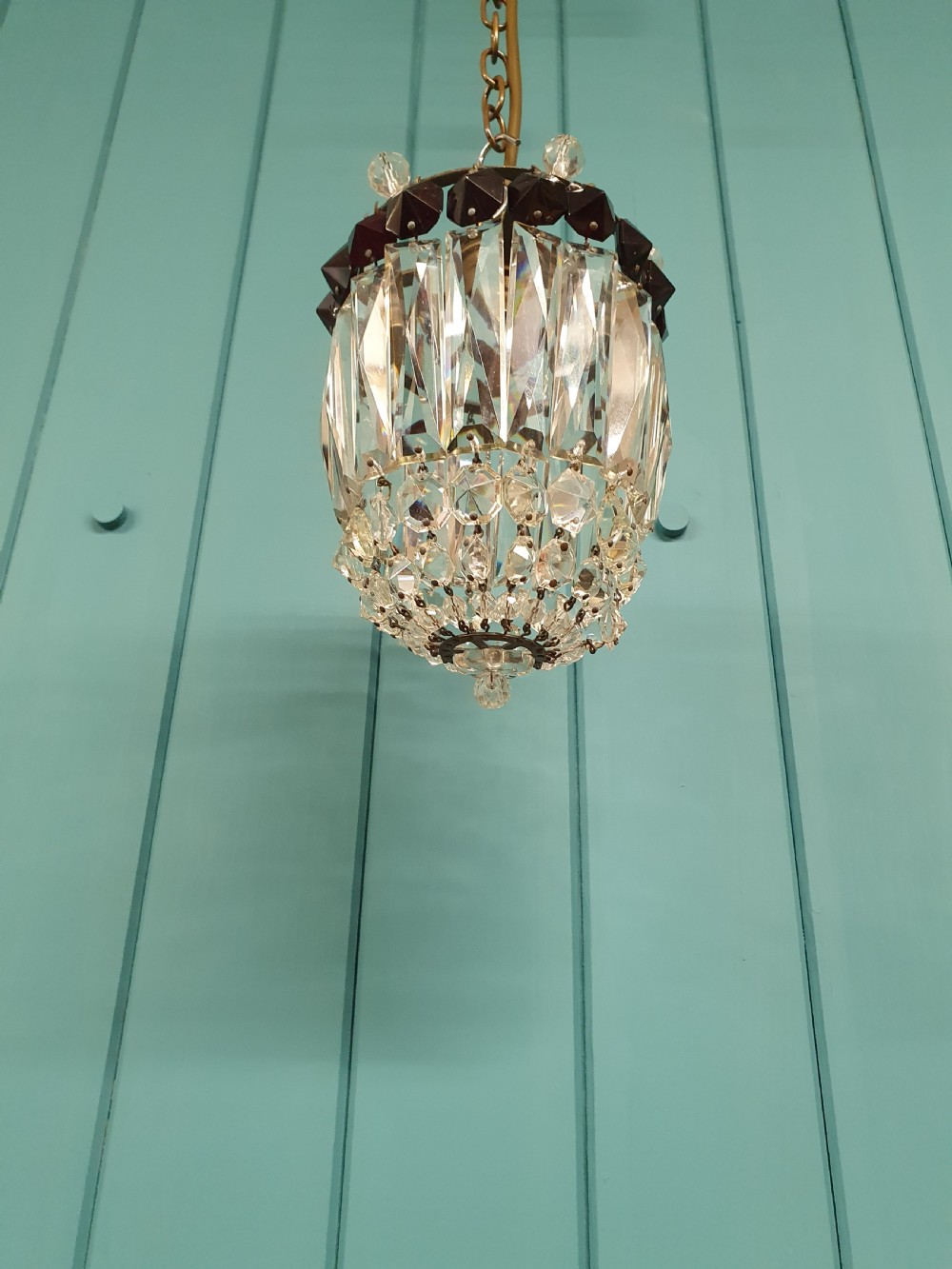Early 20th century prism chandelier with red crystals 6