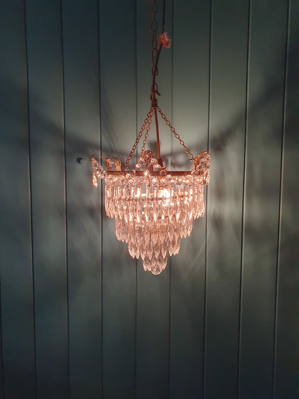 Early 20th century spike chandelier with swags to the top 12